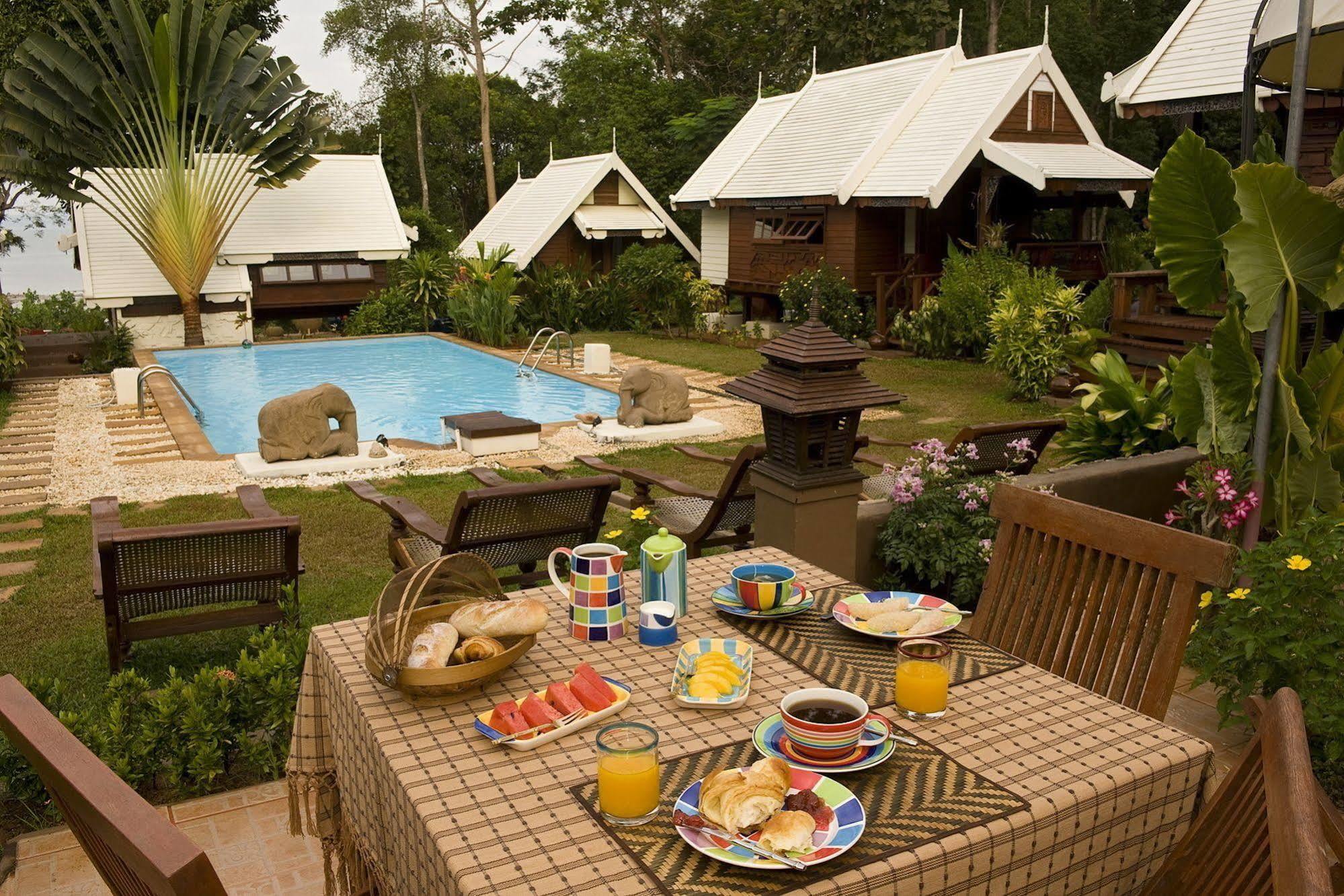Le Passe-Temps Hotel Tha Lane Bay Exterior foto