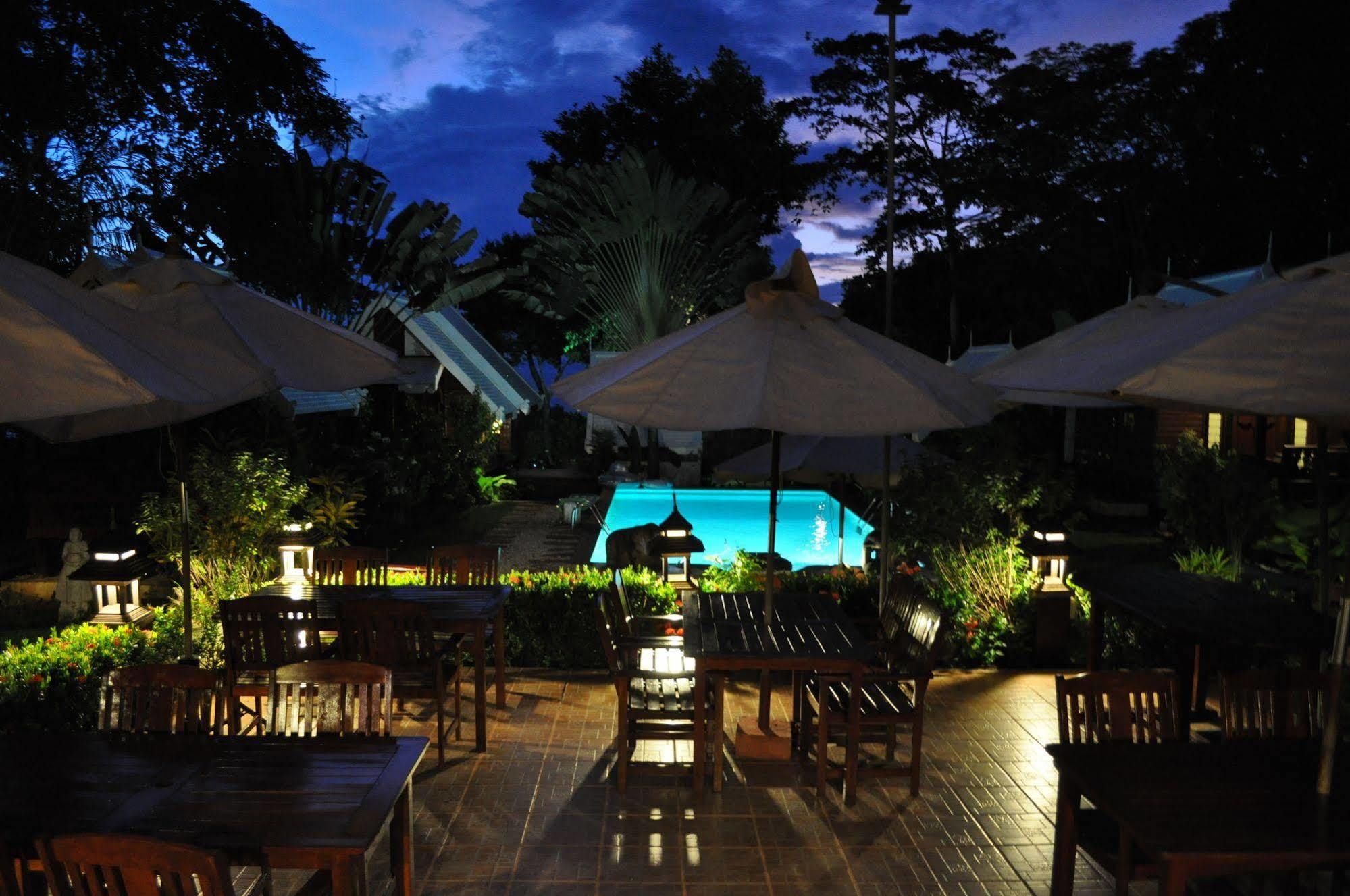 Le Passe-Temps Hotel Tha Lane Bay Exterior foto